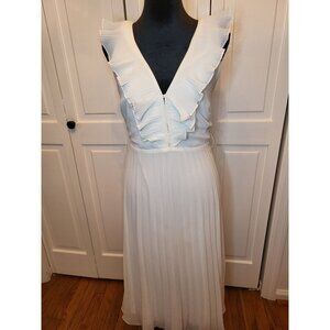 White Sleeveless Ruffled Pleated Dress Plunging Back Lulus M Marilyn Monroe